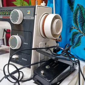 Zigzag masyn 24 gornus tikin