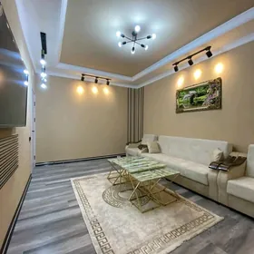 Arenda jay telekeci oglan un