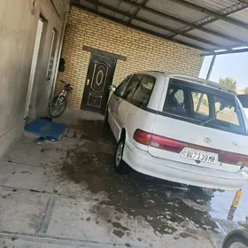 Toyota Previa 1992