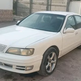 Nissan Cefiro 1995
