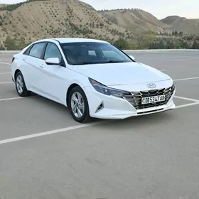 Hyundai Elantra 2021