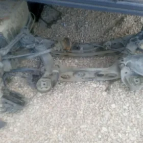 mersedes 210 yzky balka