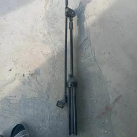 Mikrfon stoyka  Arginal zat