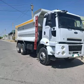 Ford Cargo 3535D 2014