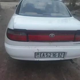 Toyota Carina 1994