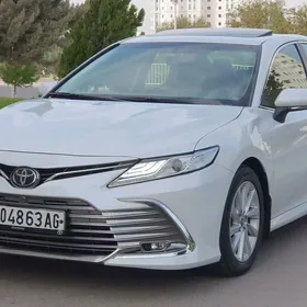 Toyota Camry 2022