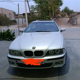 BMW E39 2002