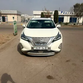 Nissan Murano 2022