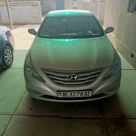 Hyundai Sonata 2013
