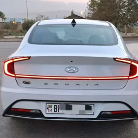 Hyundai Sonata 2021