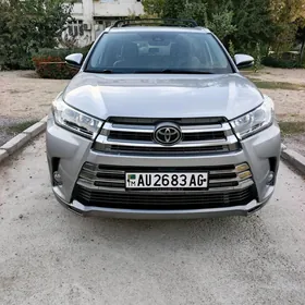 Toyota Highlander 2018