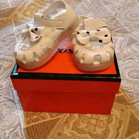 Босоножки детские