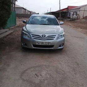 Toyota Camry 2010