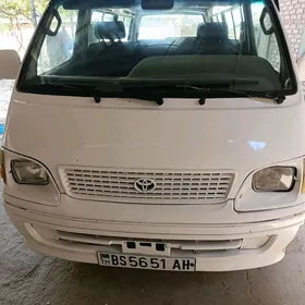 Toyota Hiace 2001