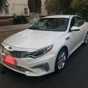 Kia Optima 2019