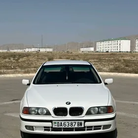 BMW E39 1999