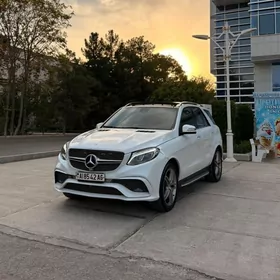 Mercedes-Benz ML350 2014
