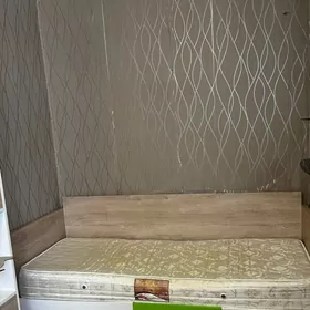 кровать письменный стол