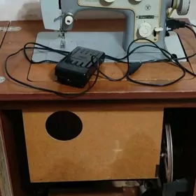 Продаю машинку