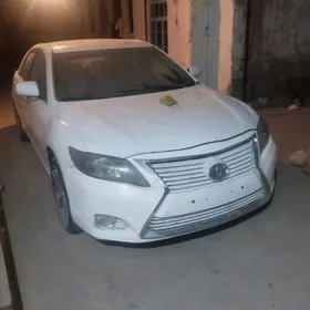 Toyota Camry 2010