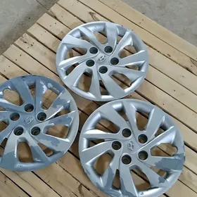 Hyundai Elantra kalpak