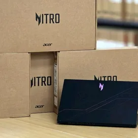 Acer Nitro/i9-13/RTX5050/16GB