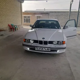 BMW 730 1990