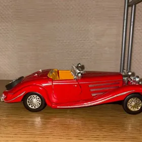 Mercedes старая модель машина