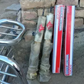 Амортизатор Kyb