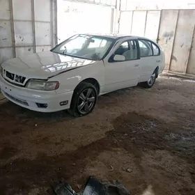 Nissan Cefiro 1994