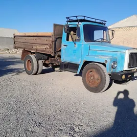 Gaz 53 1990