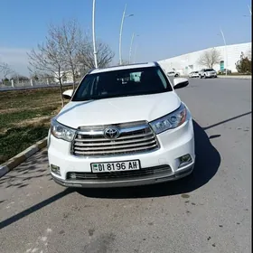 Toyota Highlander 2015