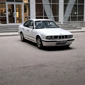 BMW 525 1992