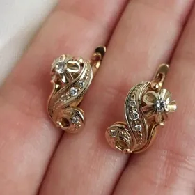 Gadym gyzyl SSSR gulakhalka