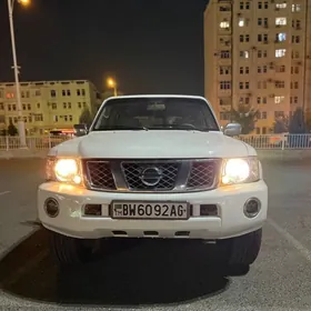 Nissan Patrol 2013