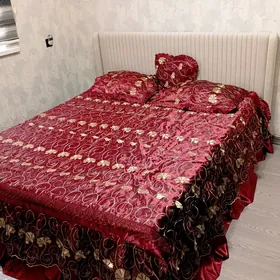 покрывало на кровать