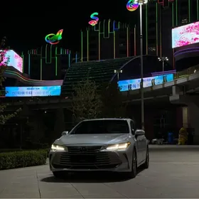 Toyota Avalon 2019