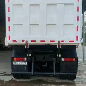 Howo Sinotruk 2019