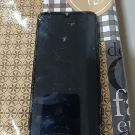 продаю б/у  телефон