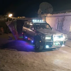 Toyota Land Cruiser 1996