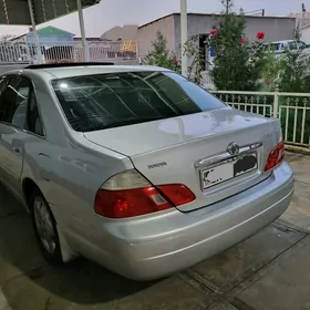 Toyota Avalon 2004