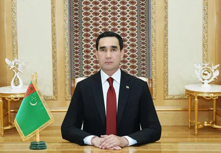 Президент Туркменистана принял вновь назначенного посла Индии