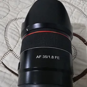 35mm 1.8 samyang