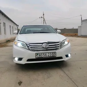 Toyota Avalon 2011