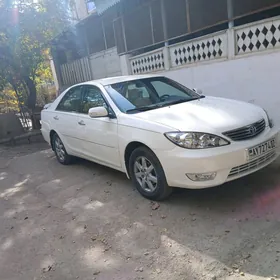 Toyota Camry 2003