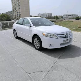 Toyota Camry 2010