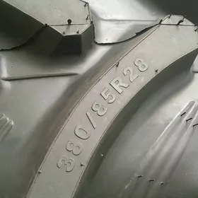 Traktor  Teker 380/85R28