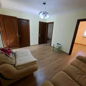 Satlyk jay 2 komnat 1 etaz
