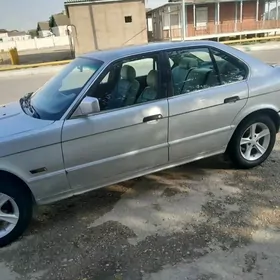 BMW 525 1992