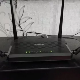 TENDA D 305 (4 ANTENNA)